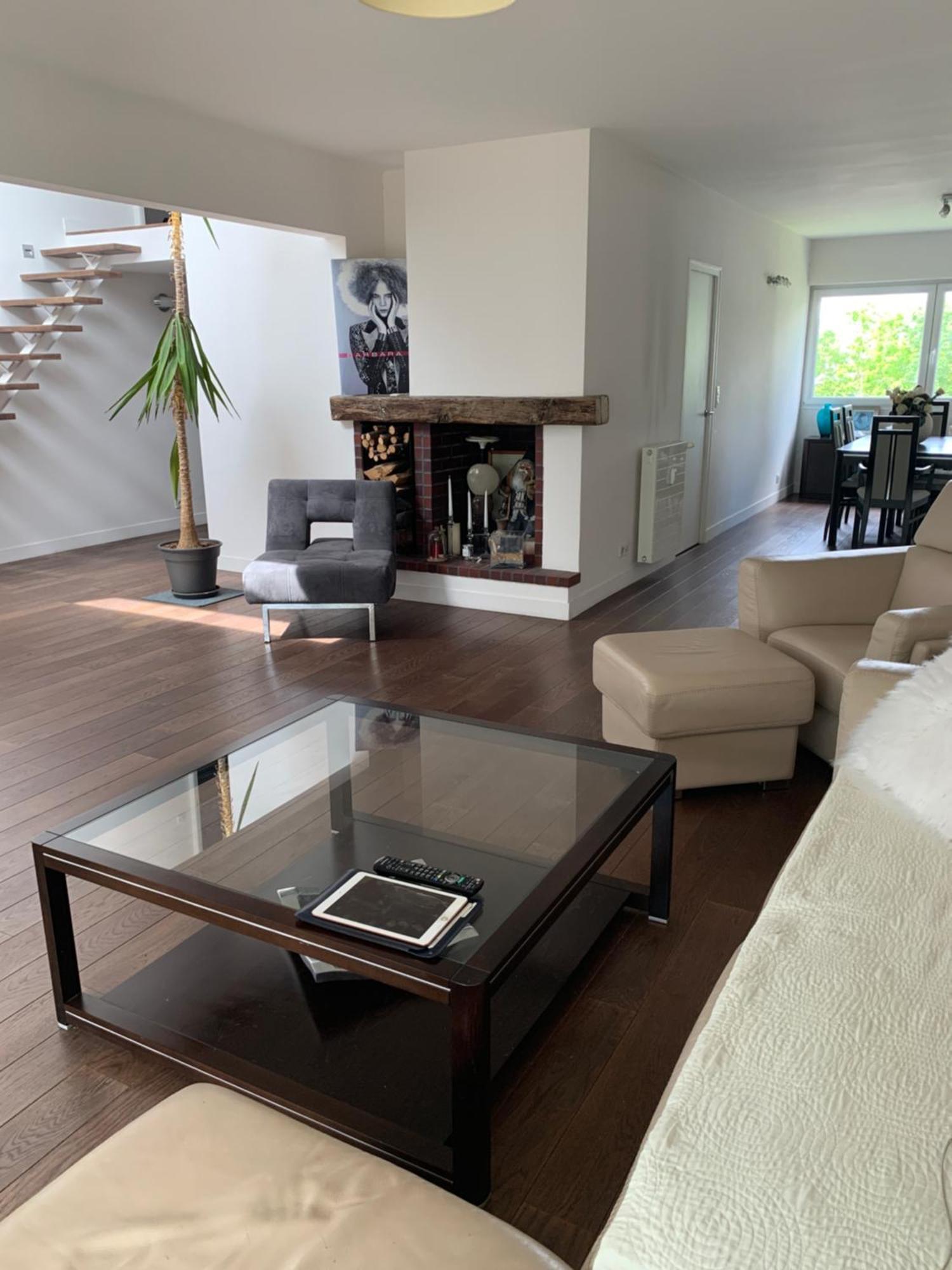 Chambres A Loyers Dans Un Penthause Bourg-la-Reine Luaran gambar