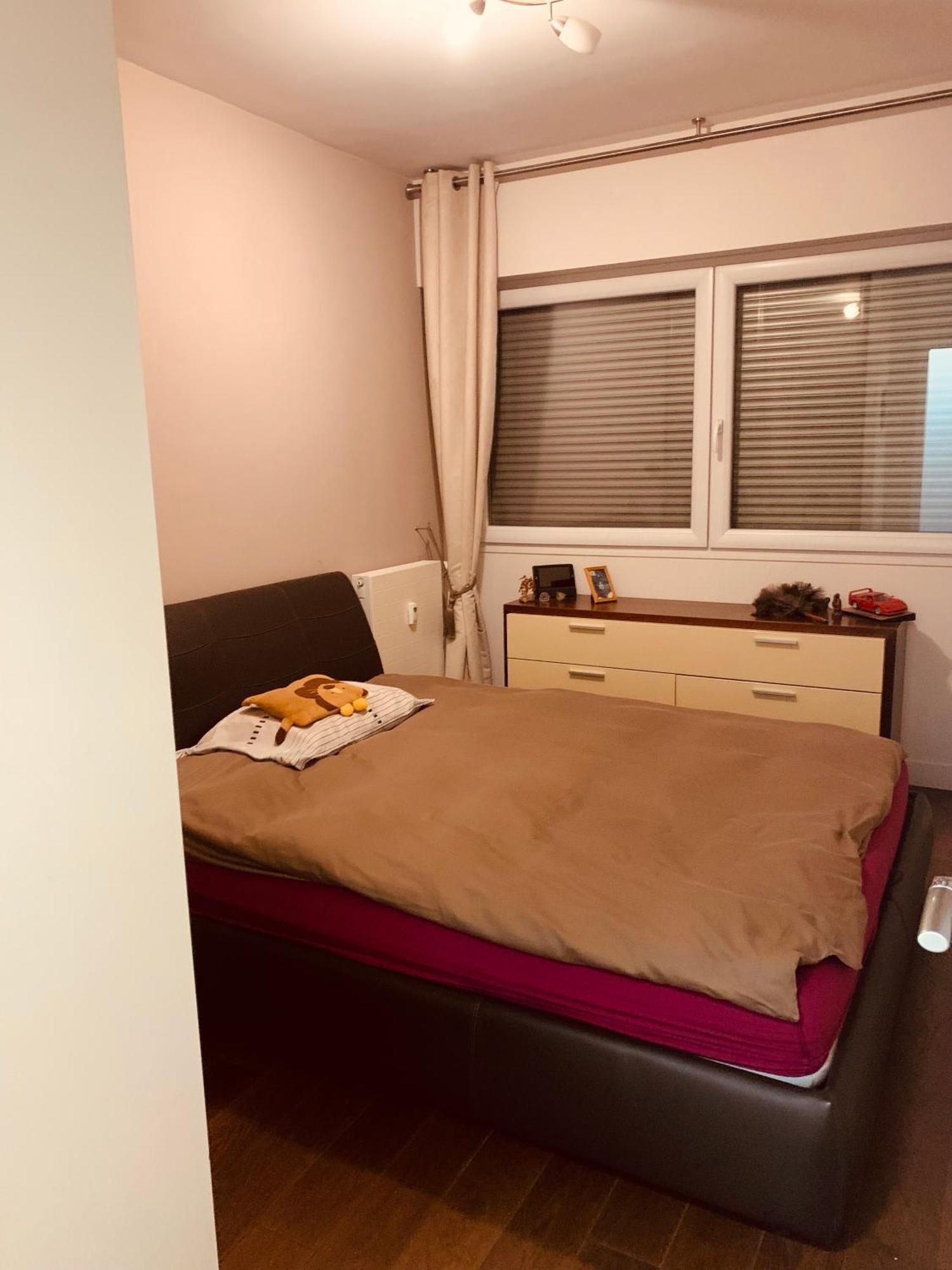Chambres A Loyers Dans Un Penthause Bourg-la-Reine Luaran gambar